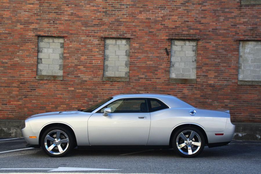  Dodge Challenger R/T 2008 года  (фото 85 из 139)